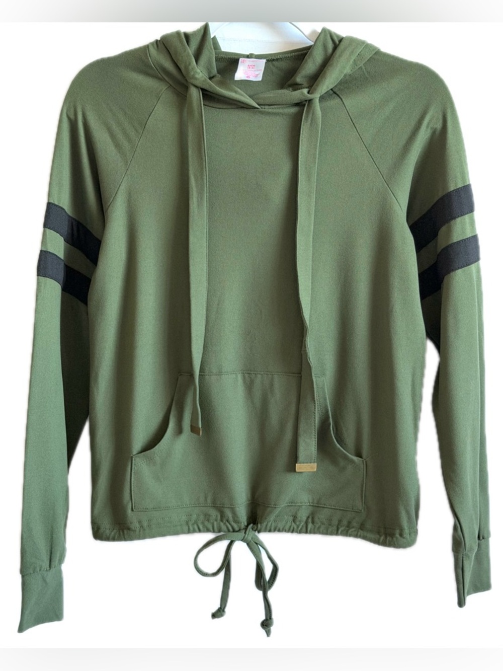 NWOT~Women’s Hooded Top